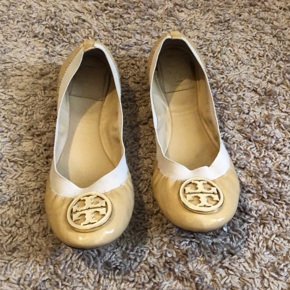 Tory Burch Shoes Caroline Beige Flats
